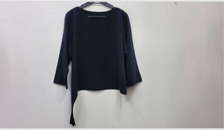 옆리본브라우스