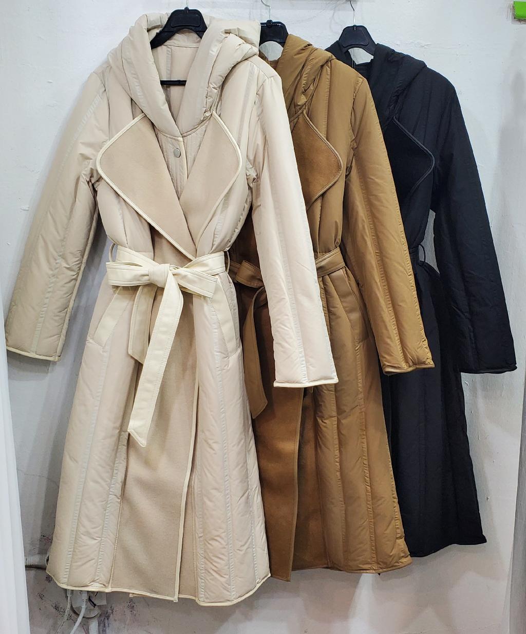 스트라이프오리털롱패딩코트