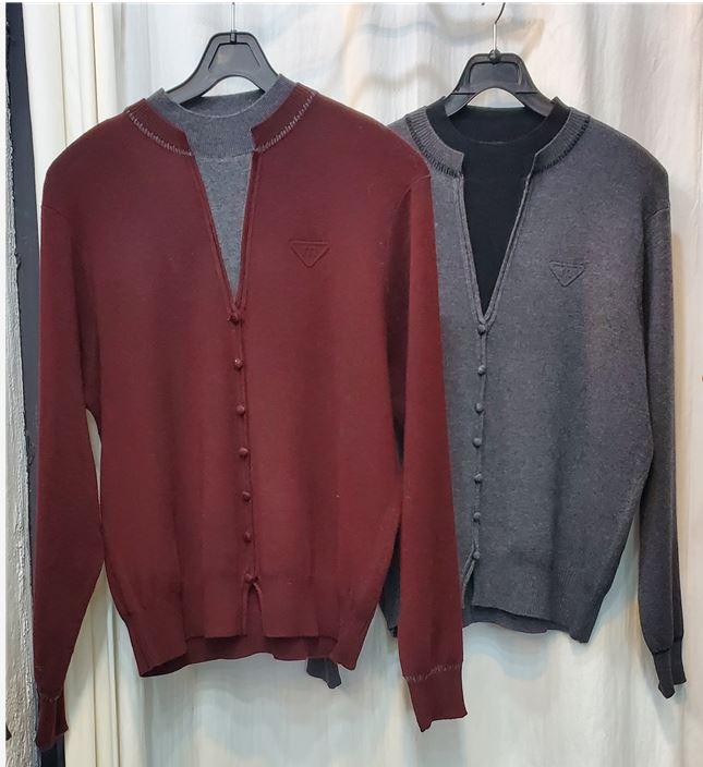 삼각포인트단추배색니트티