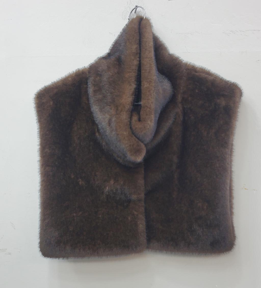 실걸고리)하이카라밍크조끼