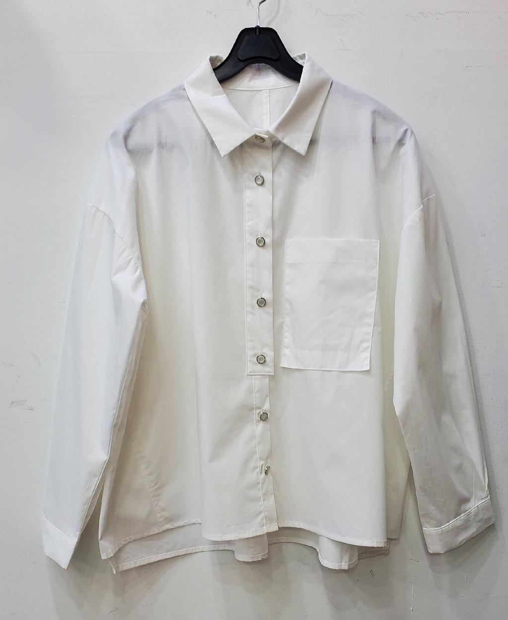 옆절개오로라단추남방